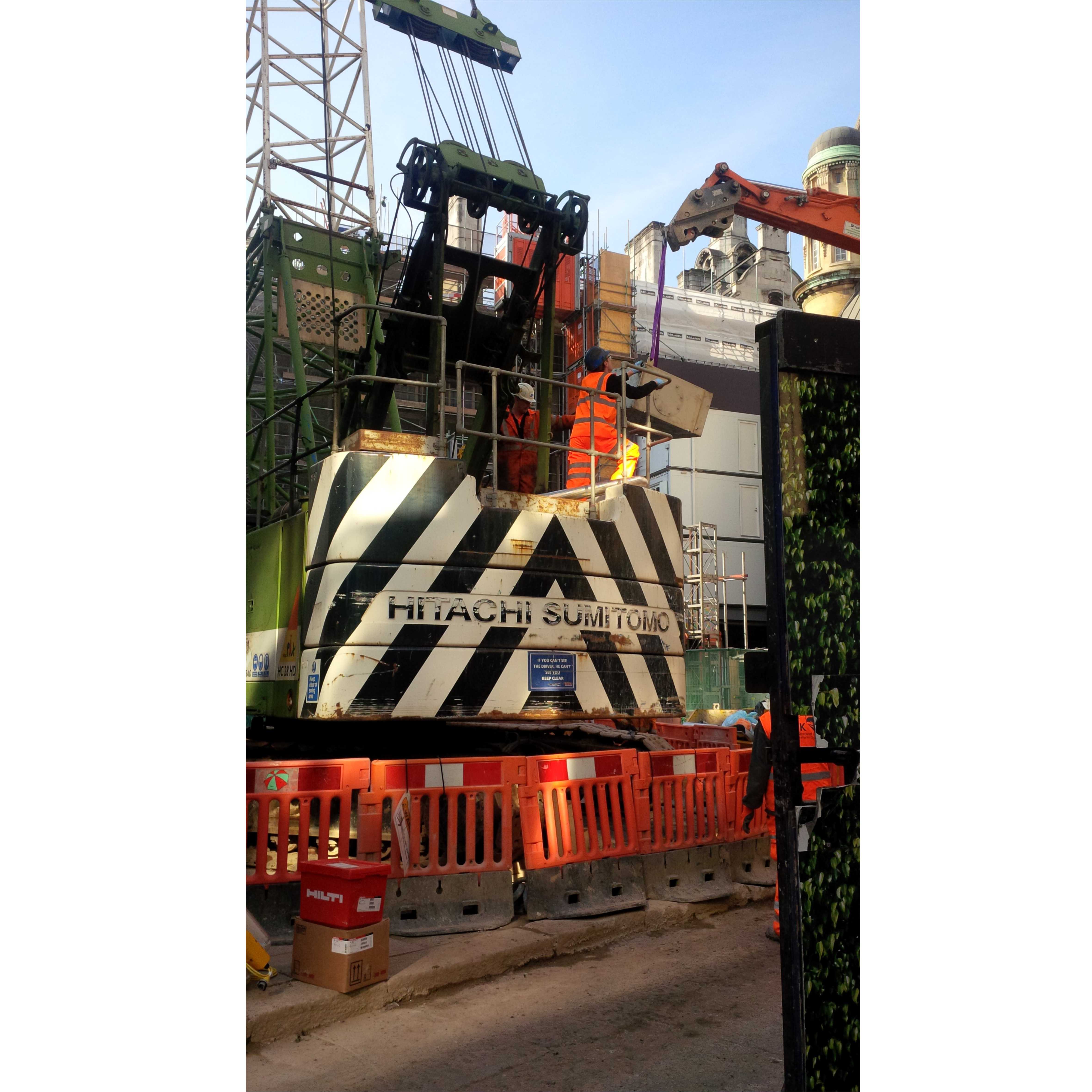 Crawler Crane DPF - Crossrail